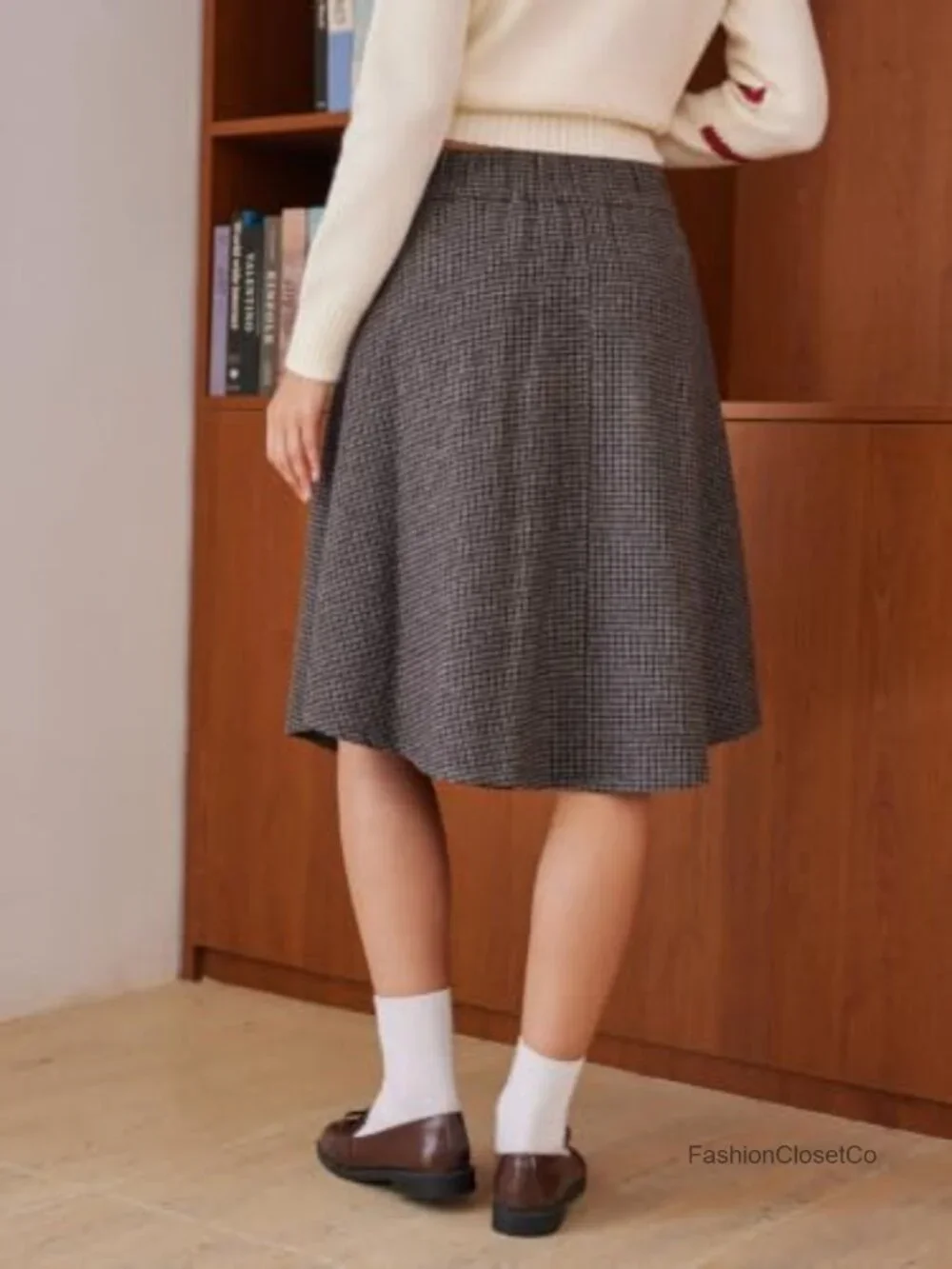 Plaid Pleated Midi Skirt with Pockets Office Fall Skirt